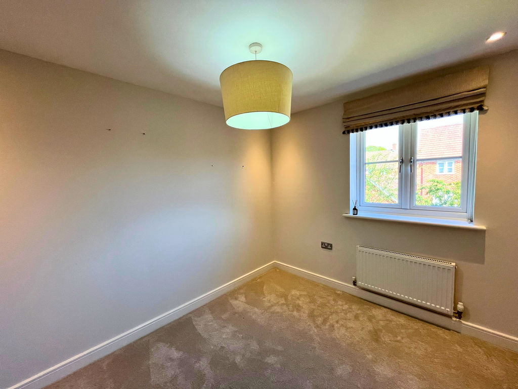 Harrow Drive Headley